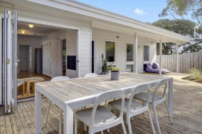 Tea-Tree Retreat, Rye - comfortable and relaxing coastal retreat